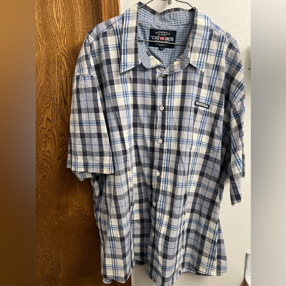 Ecko Unlimited, short sleeve, button up, polo. 4XL. White, with blue, black etc.